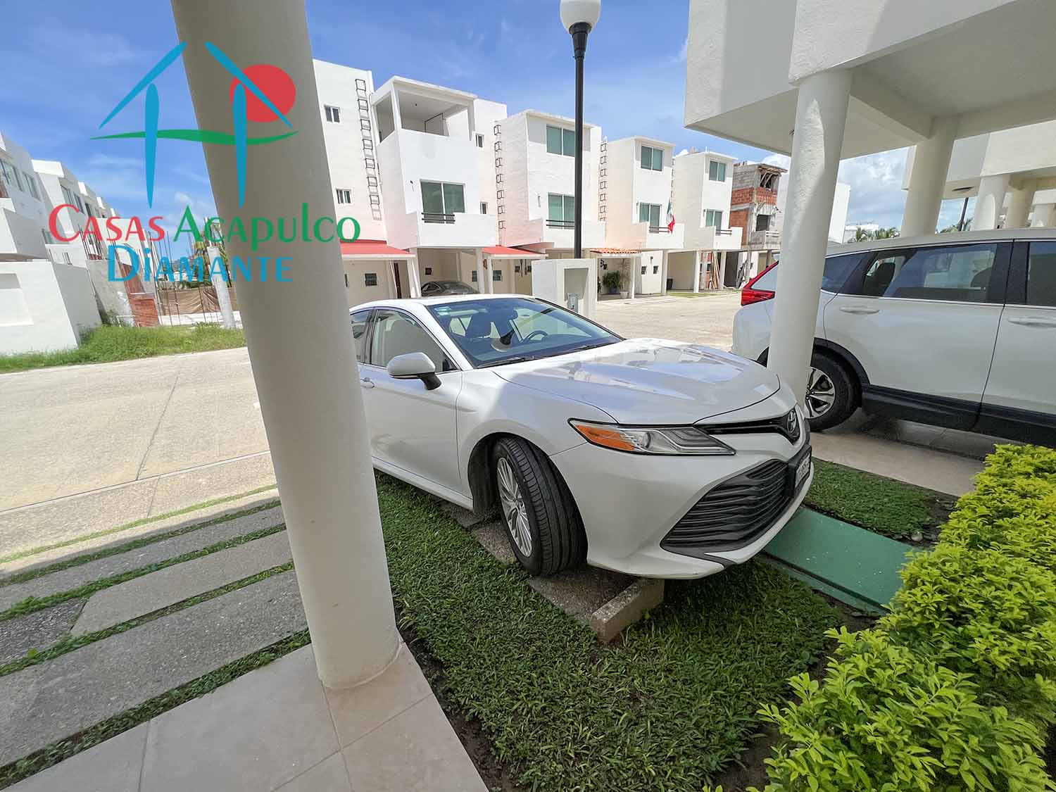 Villas Velato Colombina 8 - Estacionamiento 3